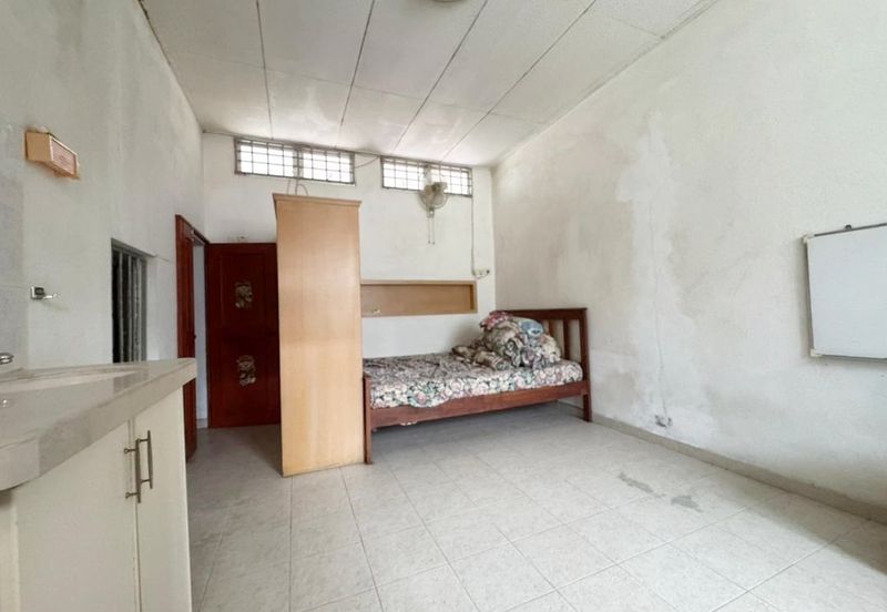 Lorong Mayang Pasir 4