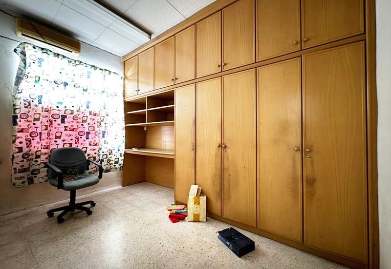 Lorong Mayang Pasir 4