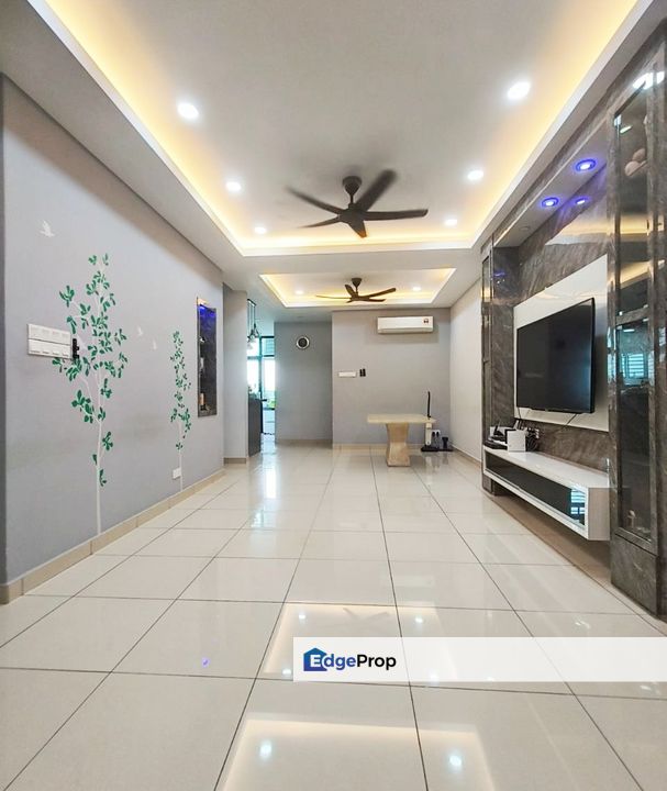 Stramax Residence Gated Guarded 3 Storey Terrace Renovated 2960sf, Penang, Sungai Ara