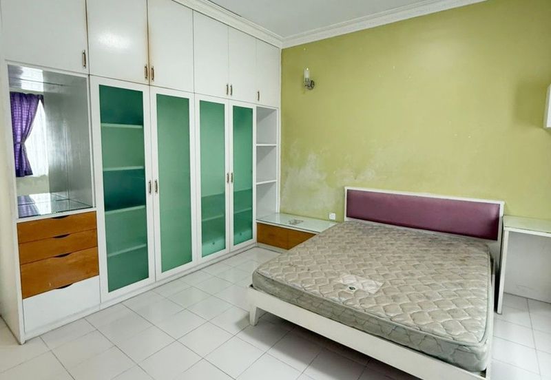 Halaman Bukit Gambir 3