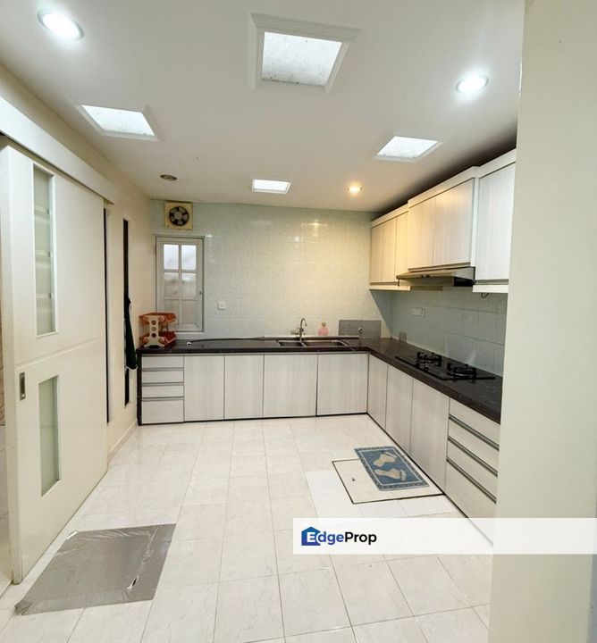 3 Storey Semi-D Halaman Bukit Gambir Gelugor Renovated 4700sf Built Up, Penang, Gelugor