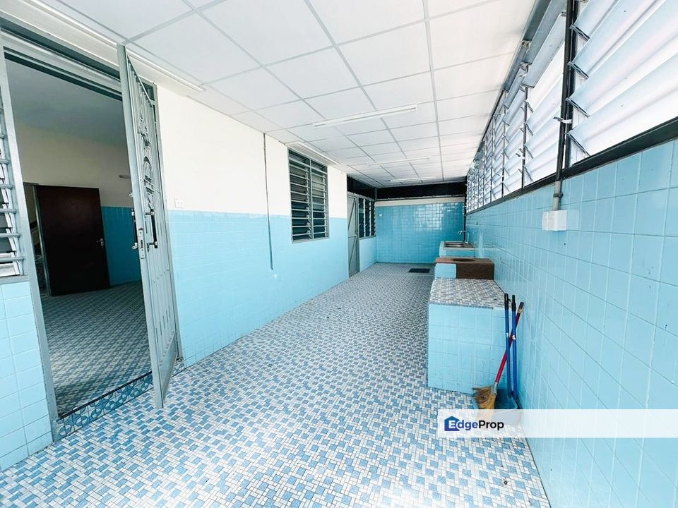 Bungalow 2 Storey Jalan Boundary Air Itam Newly Furbished Painted, Penang, Ayer Itam