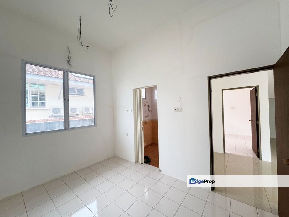 2 Storey Semi D Cangkat Sungai Ara Land 3200sf Original Units Best buy, Penang, Sungai Ara