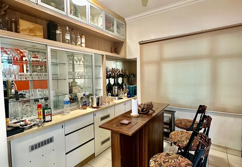 USJ Avenue @ USJ Heights