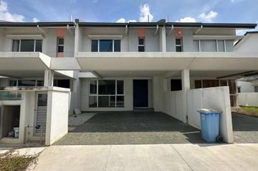 Tropicana Aman Bayan Residences