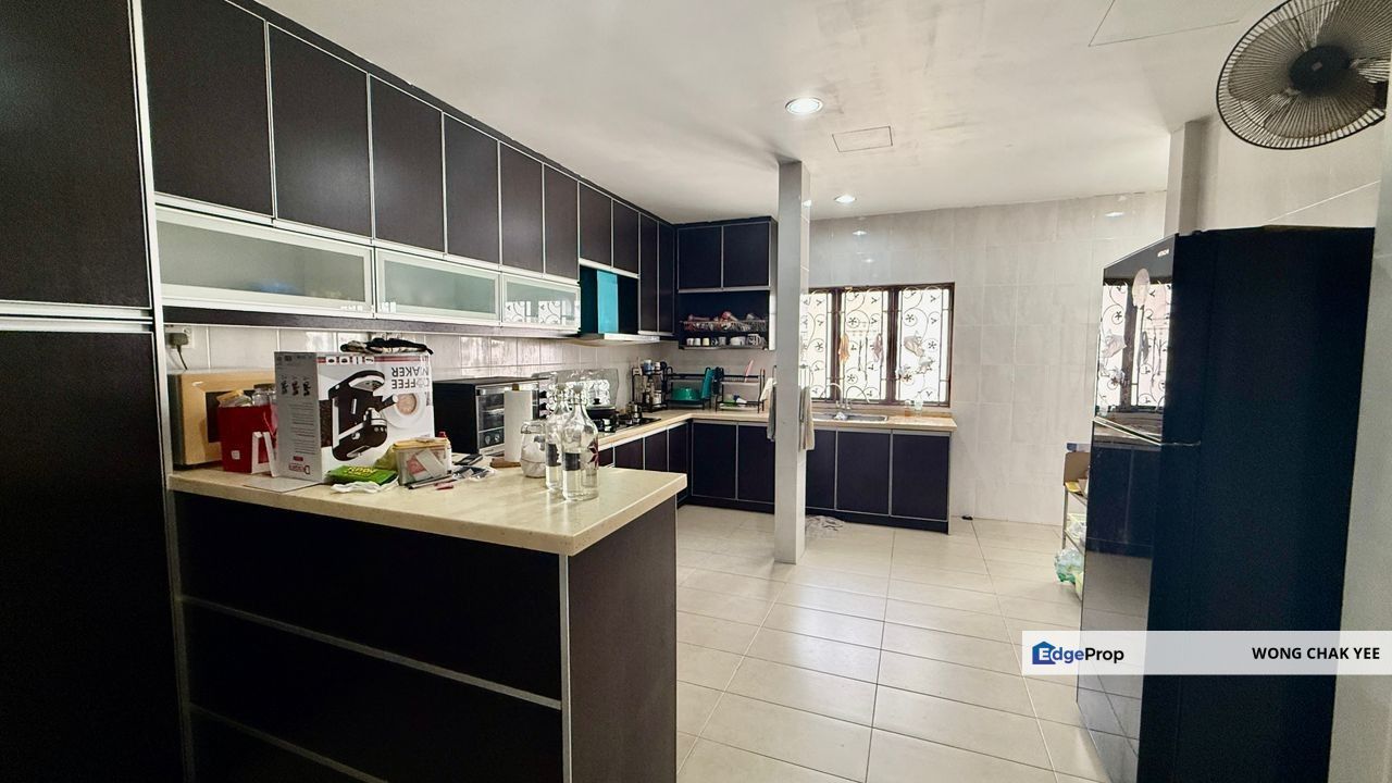 Lakeside Terrace Extended 2 Storey For Sale - Freehold, Selangor, Kota Kemuning