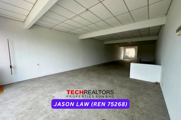 Taman Songket Indah - Jalan Kuala Ketil | Ground / 1st Floor For Rent | Front Back Roller Shutter - Easy Loading