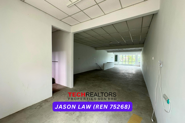 Taman Songket Indah - Jalan Kuala Ketil | Ground / 1st Floor For Rent | Front Back Roller Shutter - Easy Loading