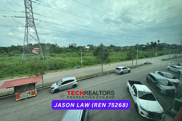 Taman Songket Indah - Jalan Kuala Ketil | Ground / 1st Floor For Rent | Front Back Roller Shutter - Easy Loading