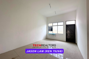 Taman Puteri (Padang Serai) Near Taman Lagenda  | Big Land Corner Semi D | Suitable for Kindergarten or Own Stay