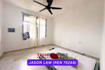 Renovated & Big Land Semi D  House in Kulim (Taman Seroja) | 4 Bedrooms | 3km To Lotus ✨