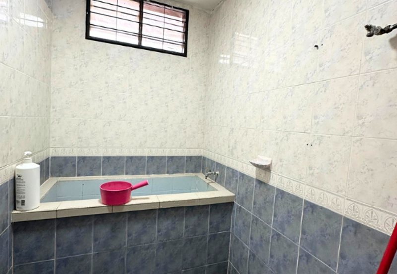 Renovated & Big Land Semi D  House in Kulim (Taman Seroja) | 4 Bedrooms | 3km To Lotus ✨