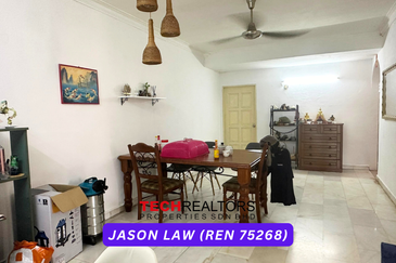 Renovated & Big Land Semi D  House in Kulim (Taman Seroja) | 4 Bedrooms | 3km To Lotus ✨