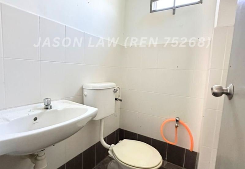 Bandar Laguna Merbok