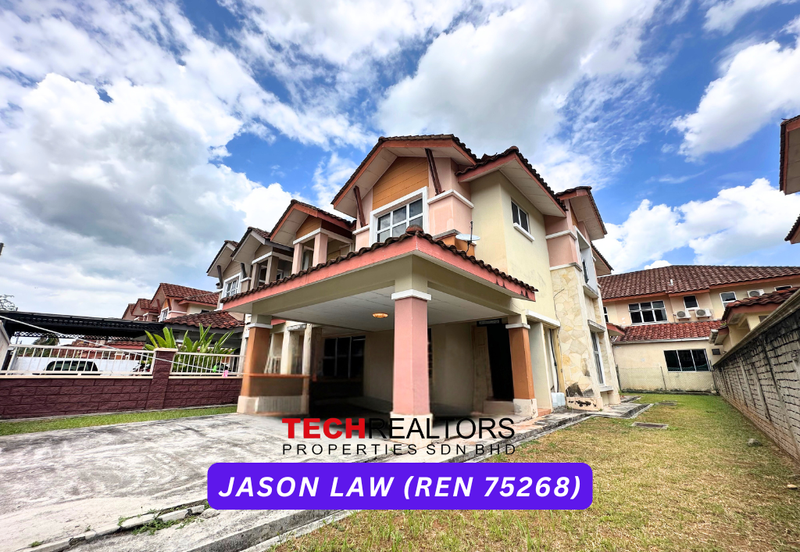 Bandar Laguna Merbok