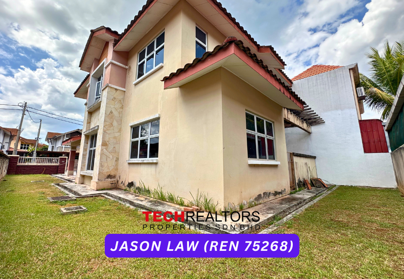 Bandar Laguna Merbok