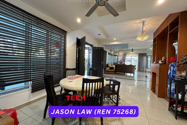 Bandar Laguna Merbok