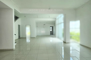 Bukit Banyan Eugenia