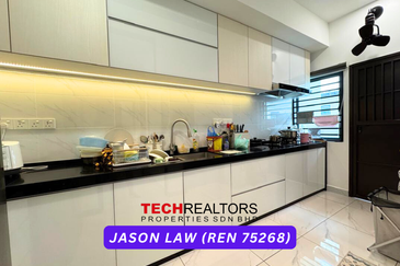 SALVIA, BUKIT BANYAN