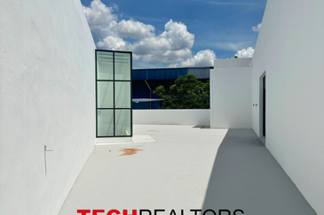 Suitable For Rooftop Cafe Business / Office | Bintang Ria Near Taman Cendana & Bandar Perdana | 1st Floor (1F) |  Sungai Petani Kedah 