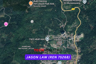 Jalan Balik Pulau / Teluk Kumbar