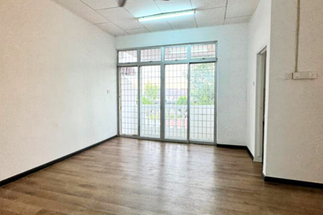 BANDAR AMANJAYA (ZON ANGGERIK)