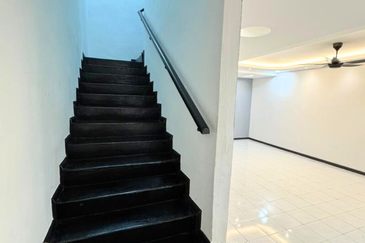 BANDAR AMANJAYA (ZON ANGGERIK)