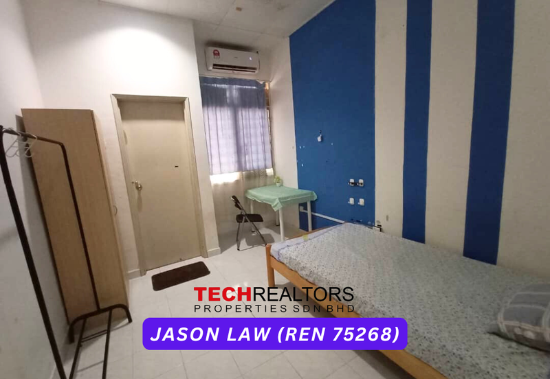 Bandar Laguna Merbok