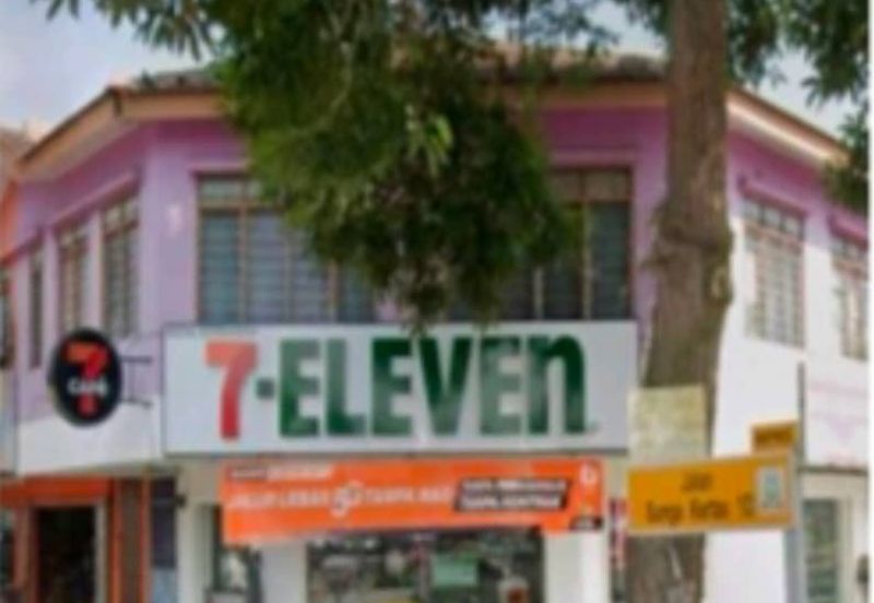 A Double Storey Shoplot For Rent In Bukit Sentosa, Rawang