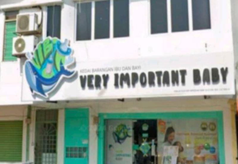 A Double Storey Shoplot For Rent In Bukit Sentosa, Rawang