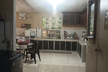 Rumah Teres 2 Tingkat Untuk Dijual Di Taman Permai, Tanjung Malim