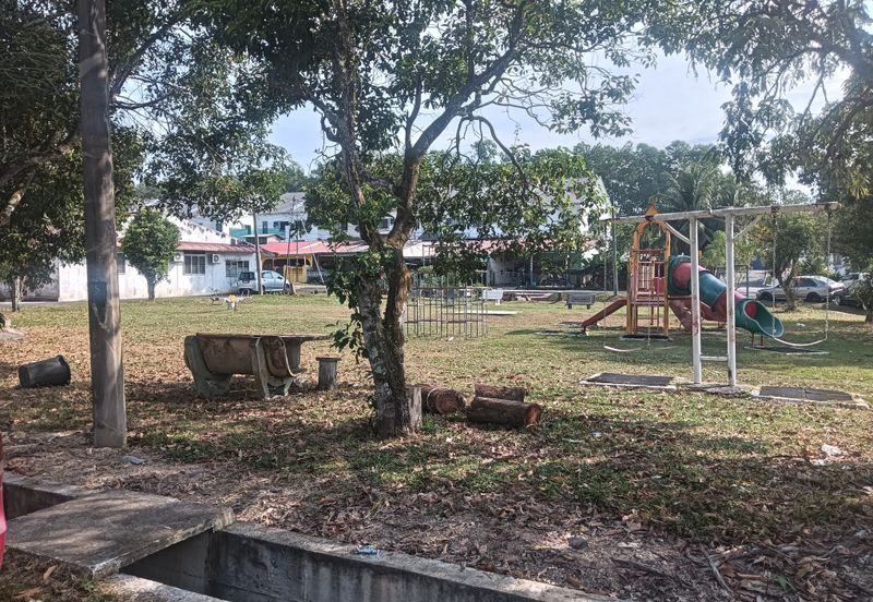 Rumah Teres 2 Tingkat Untuk Dijual Di Taman Permai, Tanjung Malim