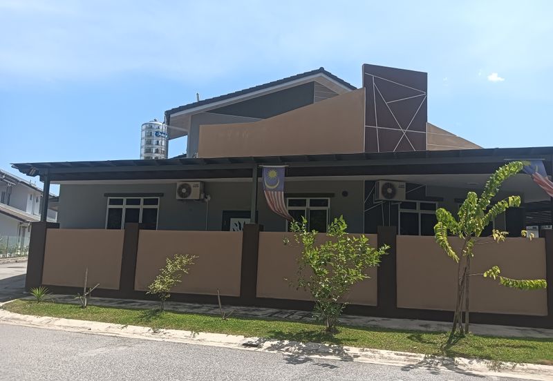 RUMAH TERES 1.5 TINGKAT (CORNER LOT) UNTUK DIJUAL DI ZORA, PROTON CITY, TANJUNG MALIM