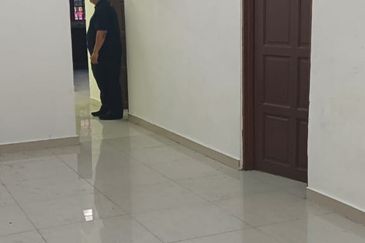 RUMAH TERES 1 TINGKAT UNTUK DIJUAL DI TAMAN DATO' HARUN, PETALING JAYA