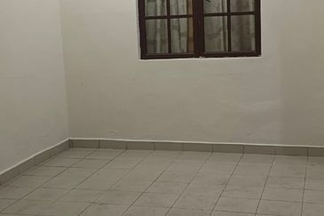 RUMAH TERES 1 TINGKAT UNTUK DIJUAL DI TAMAN DATO' HARUN, PETALING JAYA