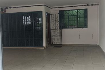 RUMAH TERES 1 TINGKAT UNTUK DIJUAL DI TAMAN DATO' HARUN, PETALING JAYA