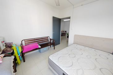 Residensi Laguna Biru 2