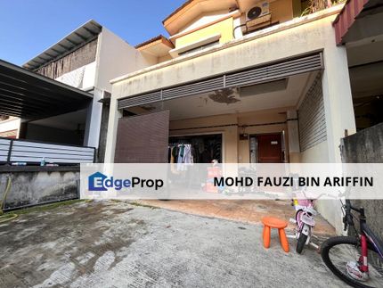 DOUBLE STOREY TERRACE HOUSE FOR SALE AT PUTERI HEIGHT, BANDAR COUNTRY HOMES, RAWANG, SELANGOR, Selangor, Rawang