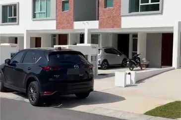 RUMAH TOWNHOUSE UNTUK DIJUAL DI DANAU MENTARI, BANDAR GAMUDA GARDENS, RAWANG