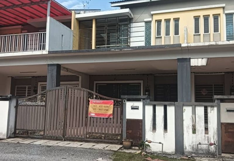 RUMAH TERES 2 TINGKAT (LOT TENGAH) UNTUK DIJUAL DI TAMAN UNIVERSITI, TANJUNG MALIM, PERAK