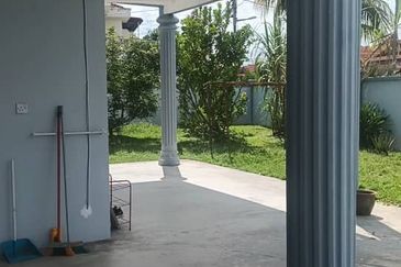 TAMAN PERTAMA, TANJUNG MALIM