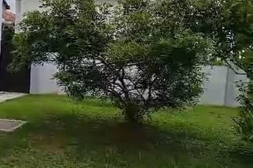 TAMAN PERTAMA, TANJUNG MALIM