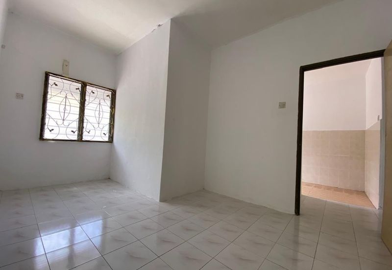 RUMAH TERES 2 TINGKAT UNTUK DI JUAL DI KOTA MALIM PRIMA, TANJUNG MALIM, PERAK