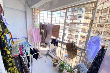 UNIT PANGSAPURI UNTUK DI JUAL DI TAMAN TUN TEJA, RAWANG, SELANGOR