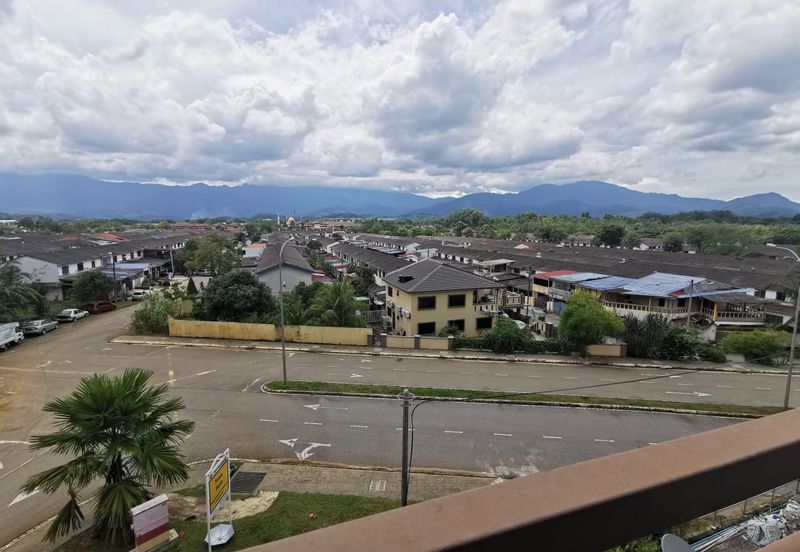 RUMAH TERES 3 TINGKAT UNTUK DIJUAL DI TAMAN BAYAN, BATANGKALI, SELANGOR