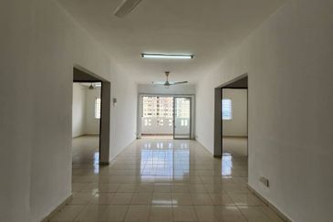 UNIT APARTMENT UNTUK DIJUAL DI LAGUNA BIRU 1 APARTMENT, RAWANG, SELANGOR