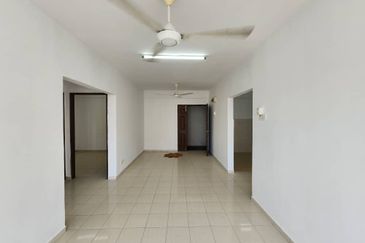 UNIT APARTMENT UNTUK DIJUAL DI LAGUNA BIRU 1 APARTMENT, RAWANG, SELANGOR