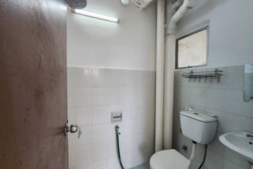 UNIT APARTMENT UNTUK DIJUAL DI LAGUNA BIRU 1 APARTMENT, RAWANG, SELANGOR