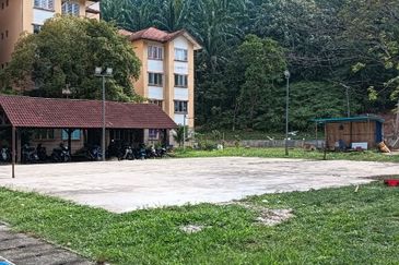 UNIT APARTMENT UNTUK DIJUAL DI PROTON CITY, TANJUNG MALIM, PERAK
