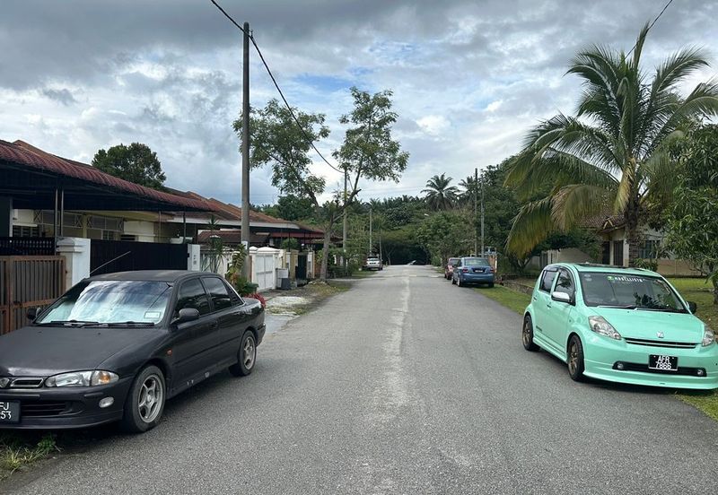 RUMAH TERES 1 TINGKAT UNTUK DIJUAL DI BERNAM JAYA, HULU SELANGOR, SELANGOR